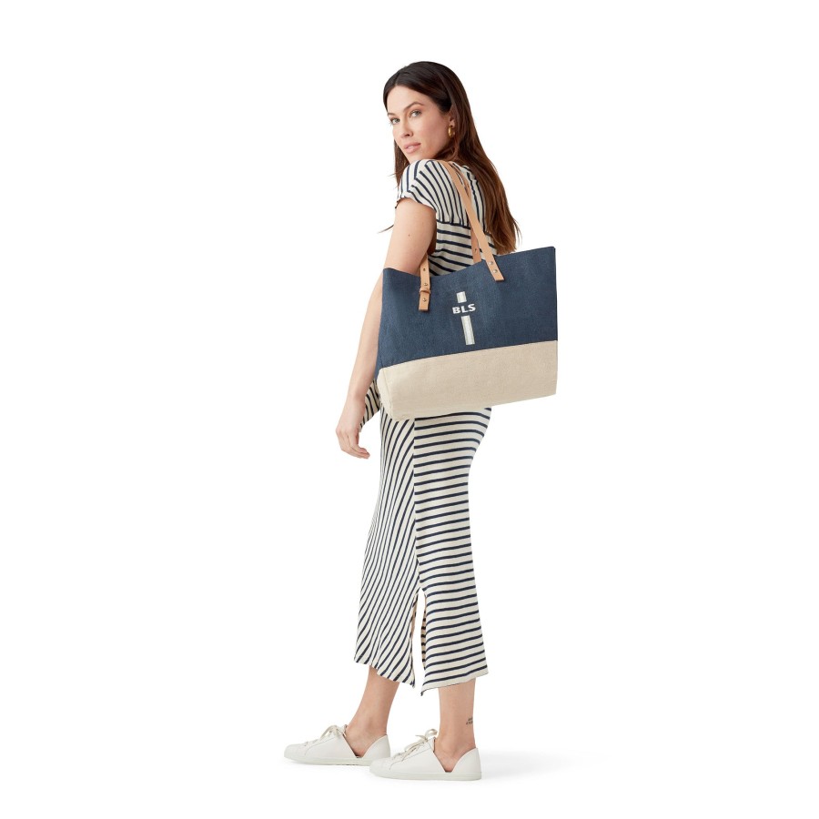 Medium | WeProduce Shoulder Market Bag In Navy With Monogram